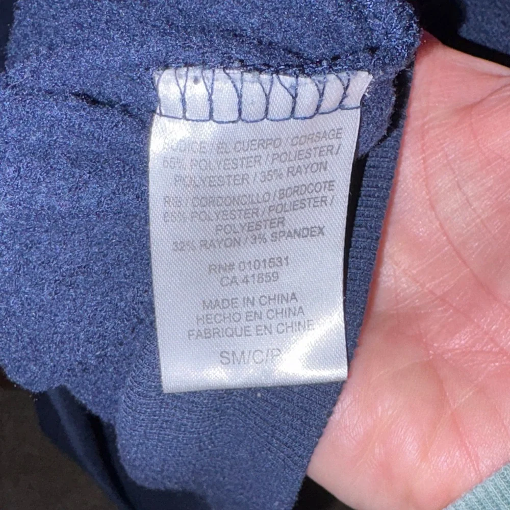Stranger Things sweatshirt - Picture 4 of 4